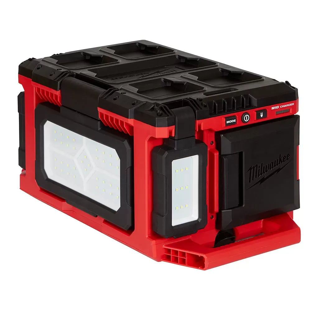 Milwaukee Pre-Sale Pre-Sale 2357-20 M18 18V PACKOUT 3000 Lumen Multi-Directional Light/Charger