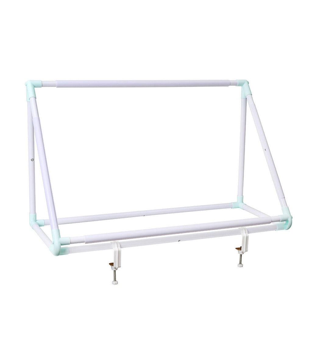 We R Memory Keepers Easytuft Rug Tufting Frame