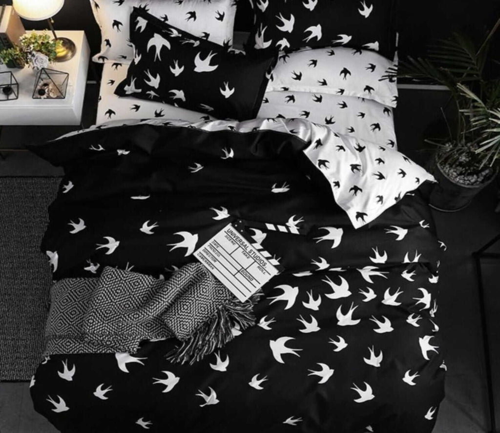 Classical Double-Sided Bed Sheet 3 pcs Quilt Cover Set