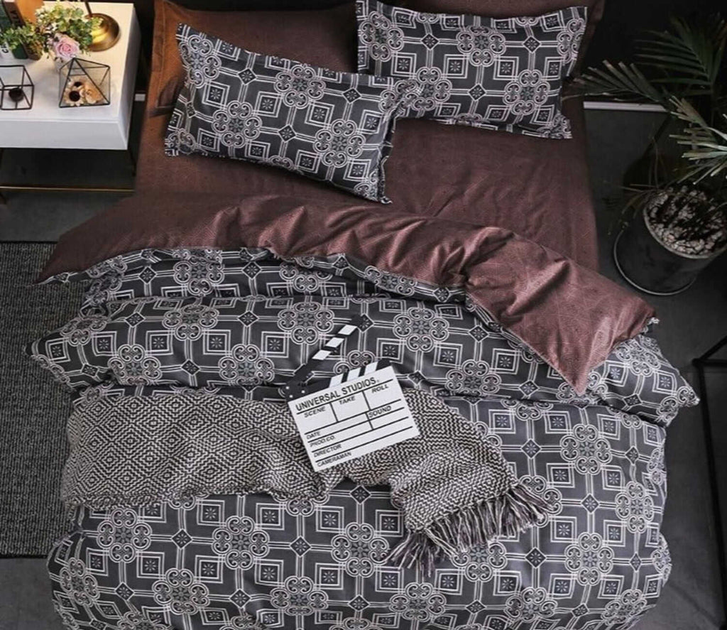 Classical Double-Sided Bed Sheet 3 pcs Quilt Cover Set