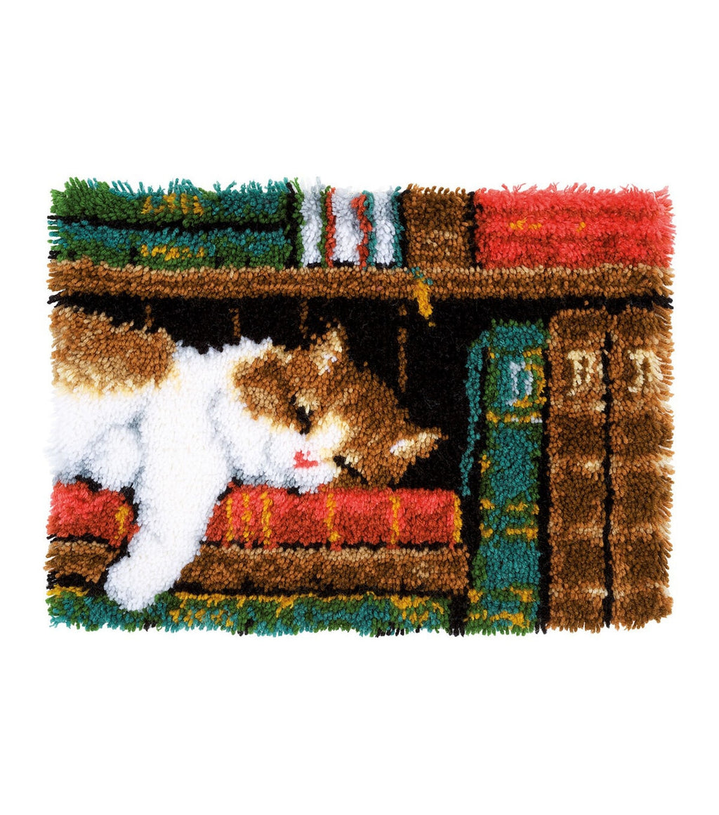 Vervaco Latch Hook Rug Kit 21.25''X15.5'' Cat On Bookshelf