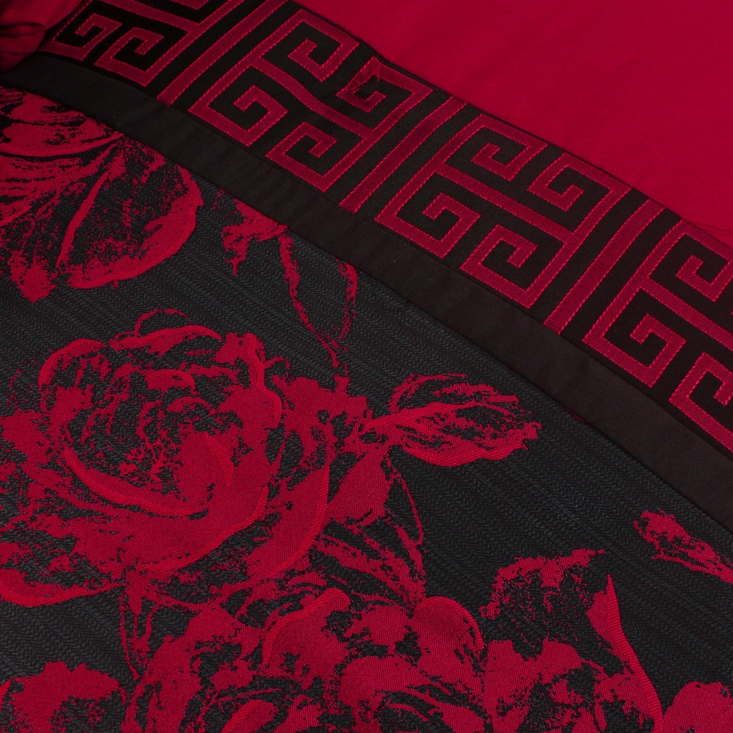 7 Piece Soft Jacquard Fabric Patchwork Comforter Set - Bed In A Bag (PEONY)