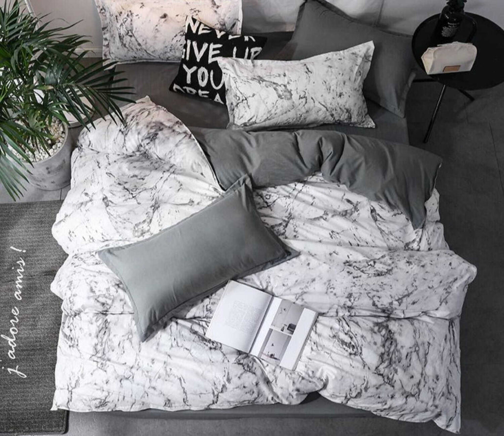 Classical Double-Sided Bed Sheet 3 pcs Quilt Cover Set