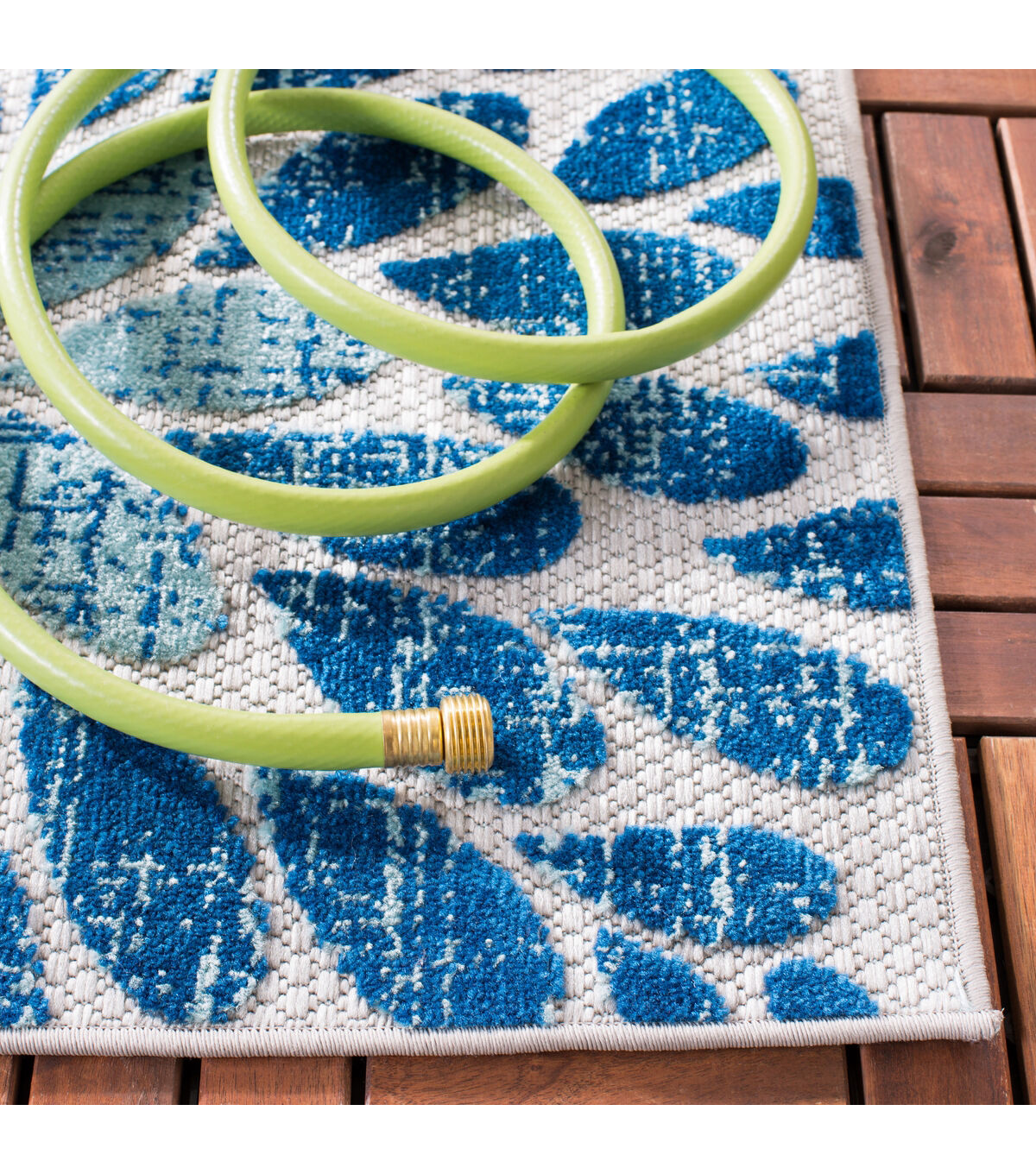 Safavieh Cabana CBN832 2' X 6' Gray & Blue Outdoor Rug